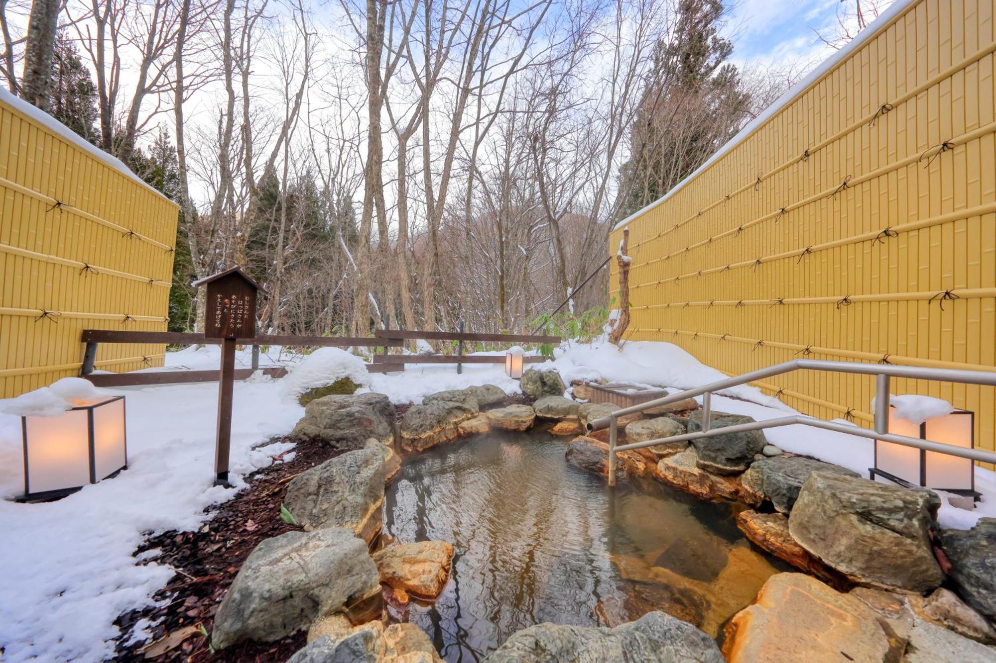 미야마 오안 교리츠 리조트 다카야마 외부 사진 Outdoor onsen