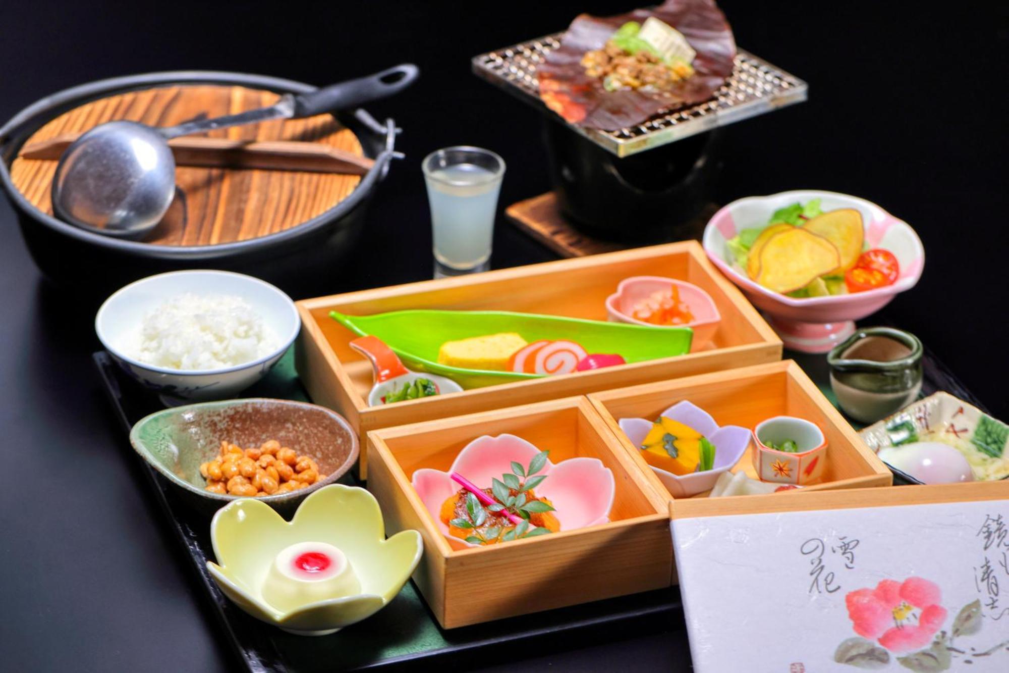 미야마 오안 교리츠 리조트 다카야마 외부 사진 A Japanese meal